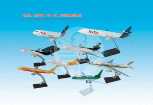  宅急送、美國長青、UPS、DHL、聯(lián)邦快遞系列模型 UPS、 DHL、The federal Express series model